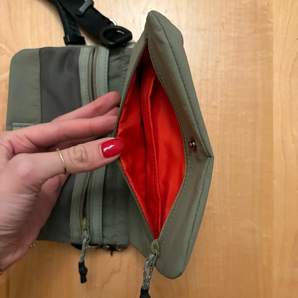 Topologie Phone Sacoche 90 w/ Utility Sling - Picture 3 of 6